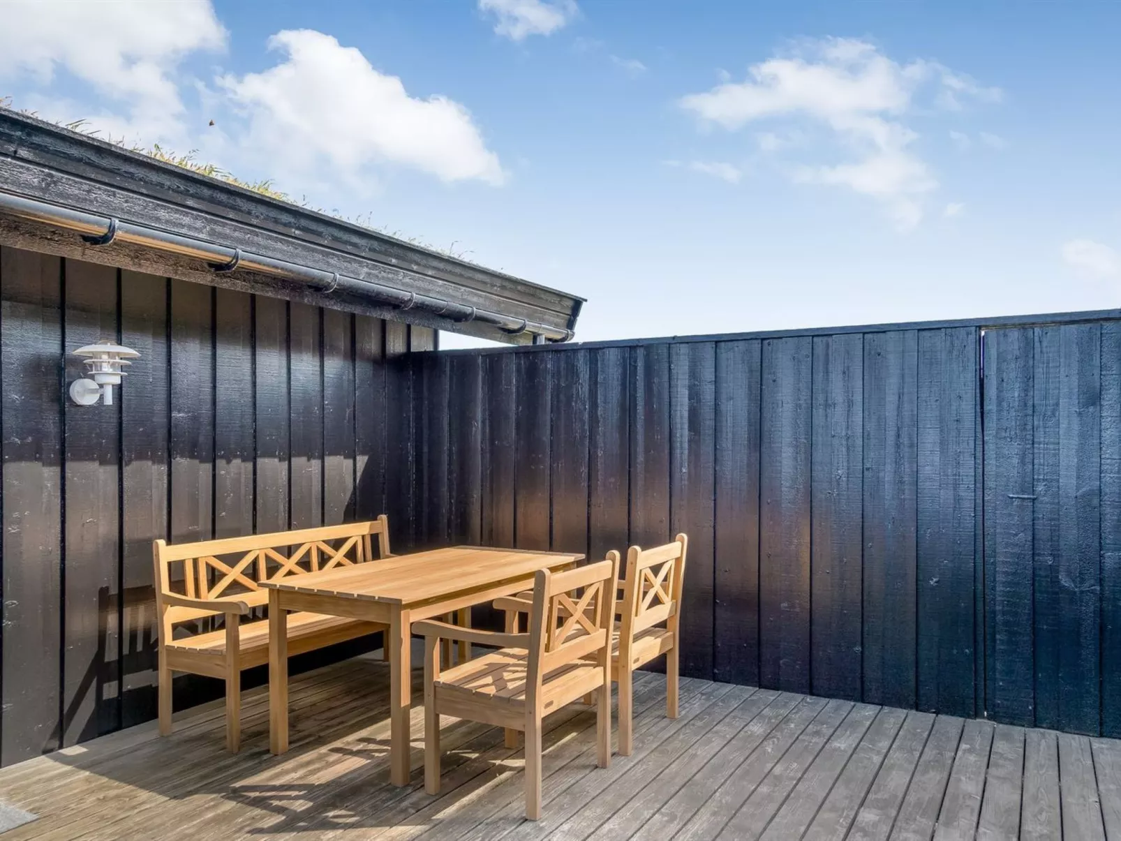 "Aatu" - 360m from the sea-Outside