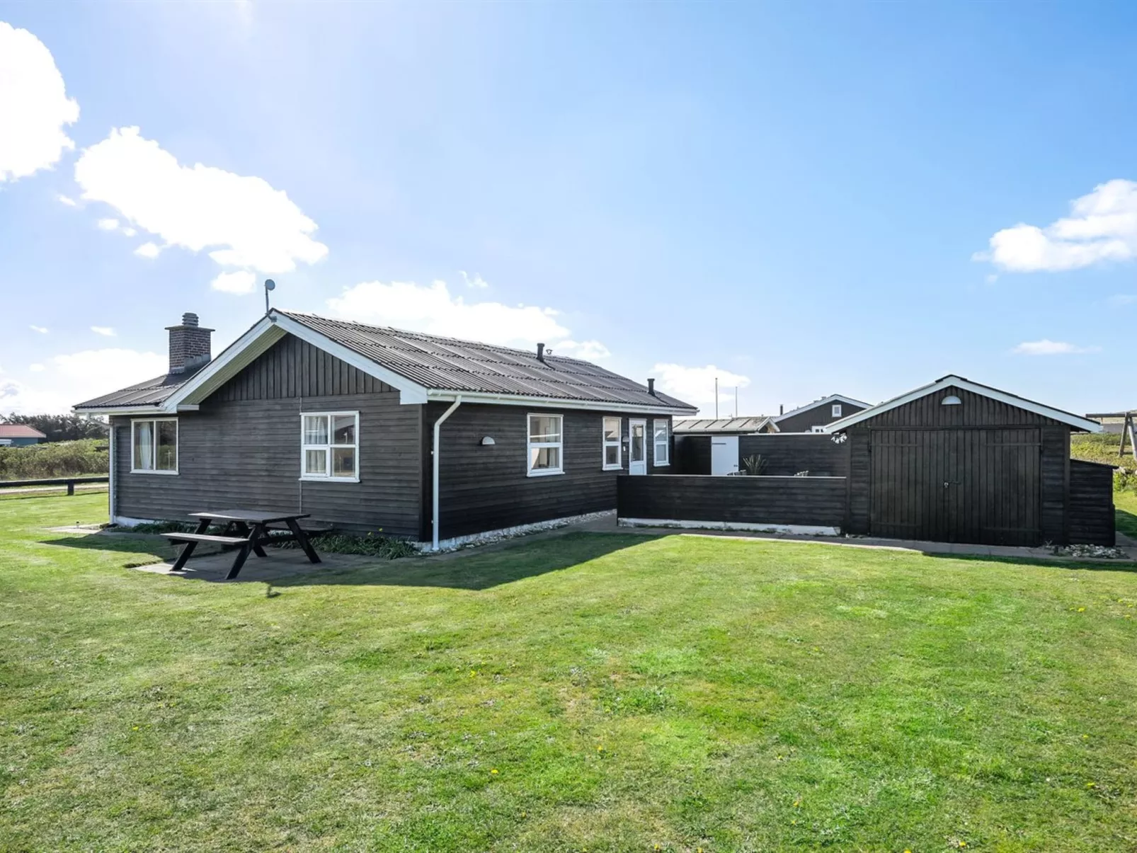 "Evely" - 300m from the sea-Draußen