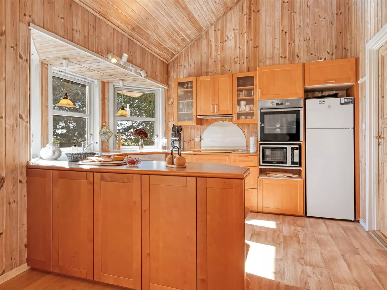 "Annestine" - 200m from the sea-Inside