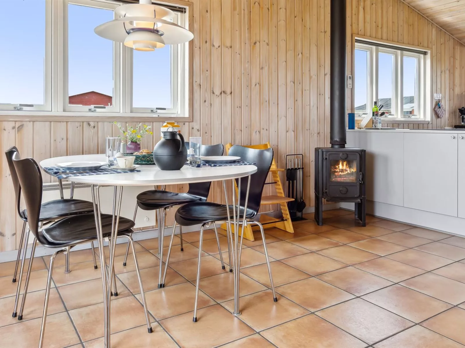 "Fiona" - 800m from the sea-Inside