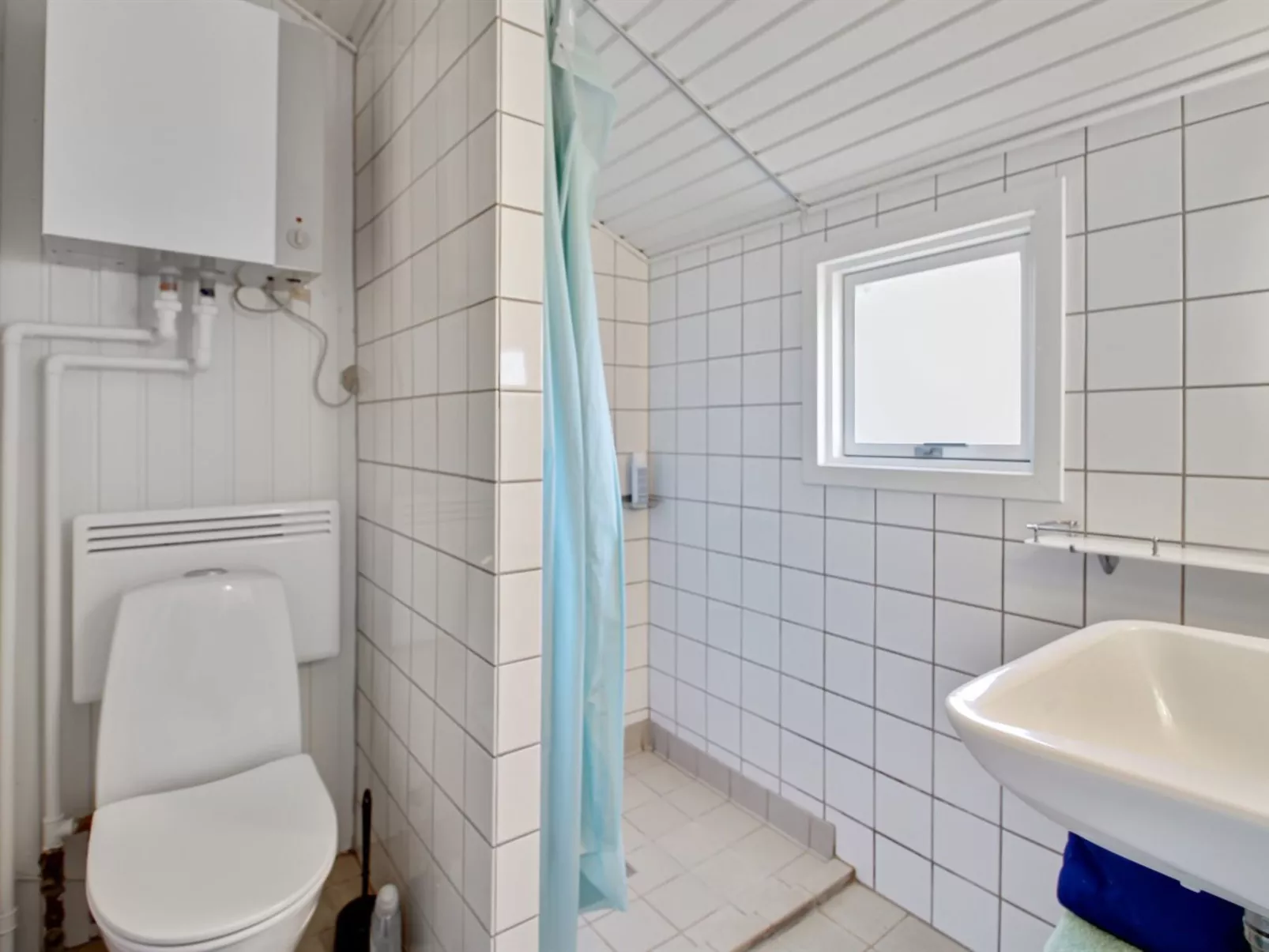 "Jules" - 300m from the sea-Inside