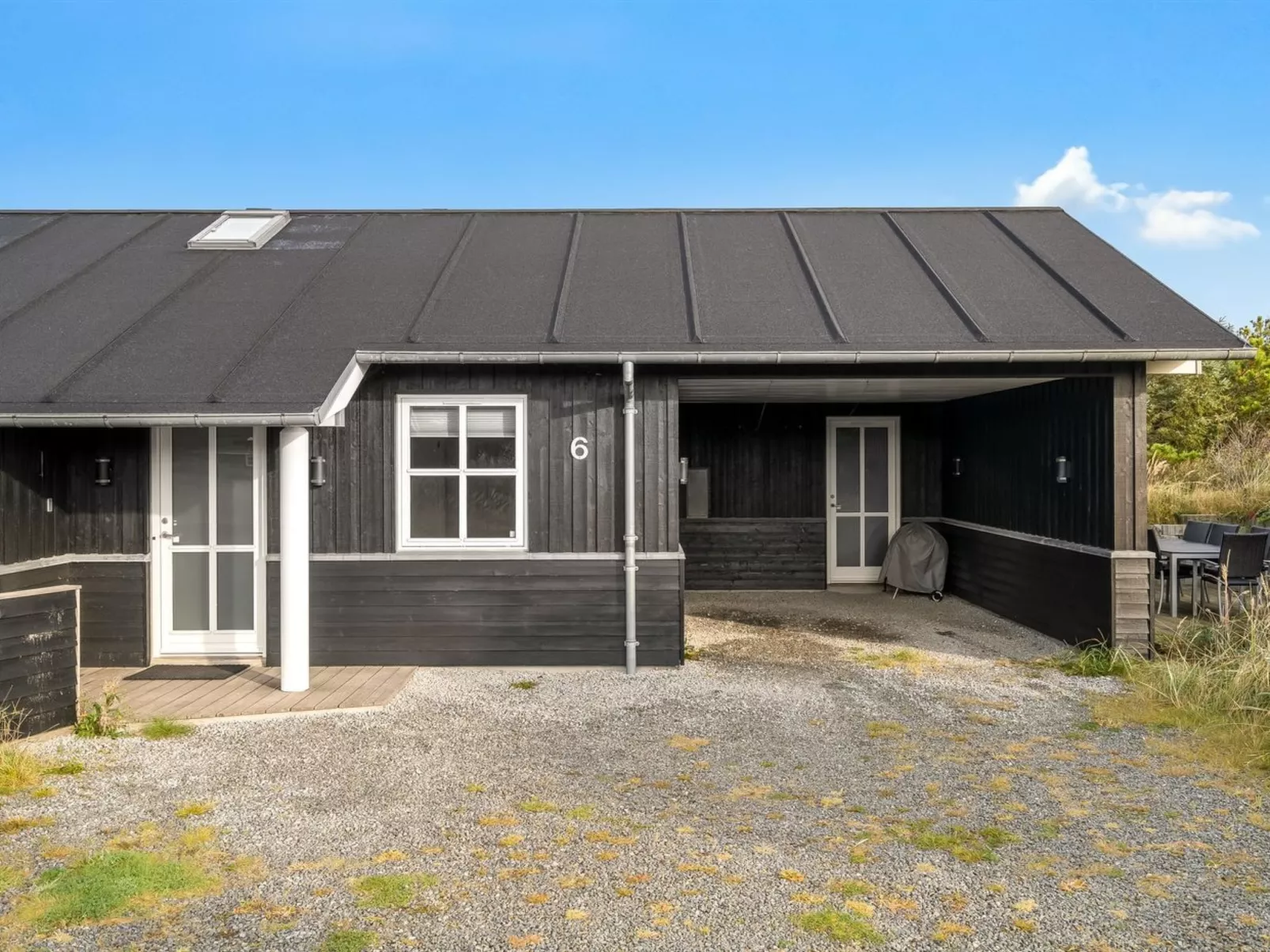 "Eskil" - 656m from the sea-Draußen