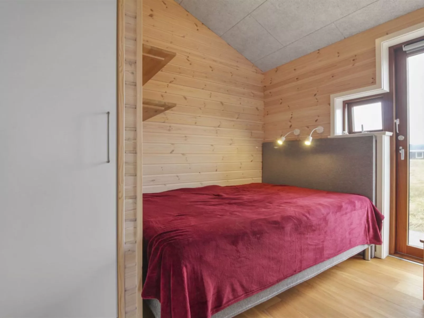 "Tuire" - 250m from the sea-Drinnen