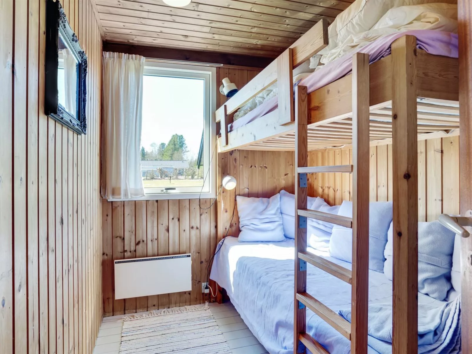 "Julla" - 1.5km from the sea-Dedans