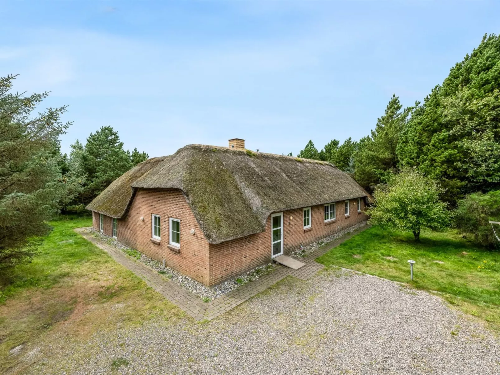 "Hedi" - 900m from the sea-Outside