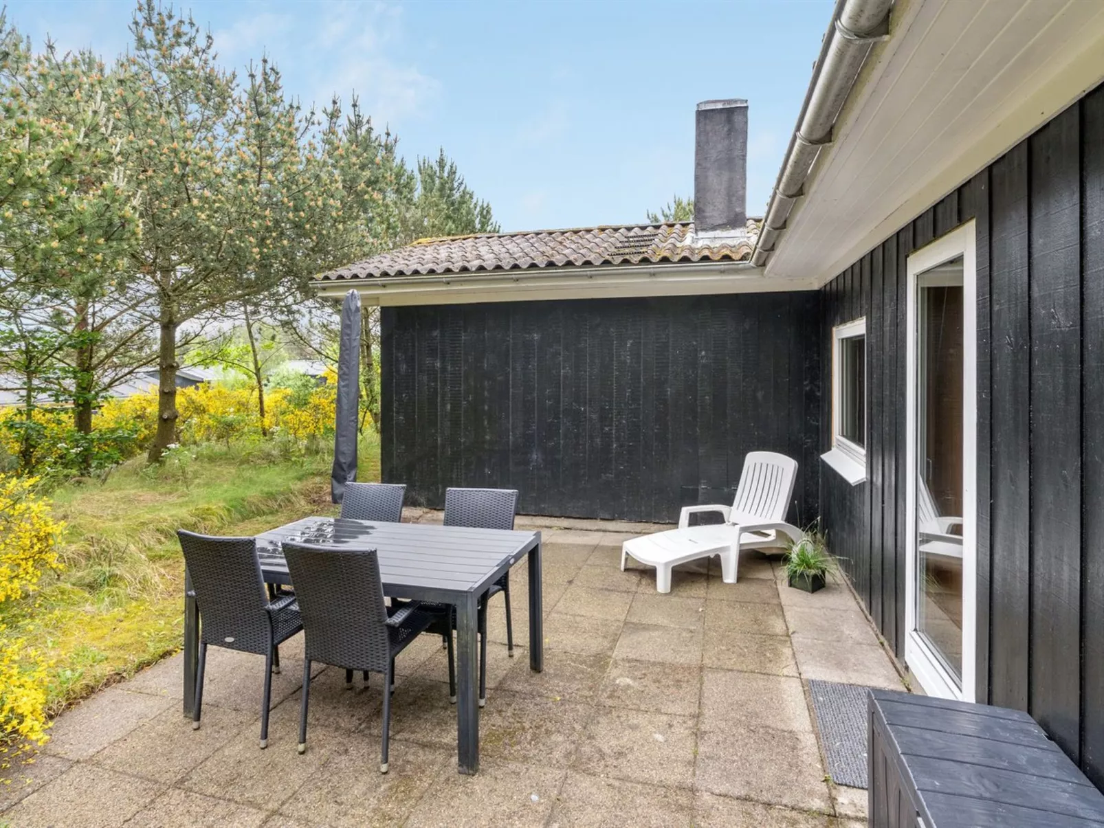 "Jaskirt" - 125m from the sea-Outside