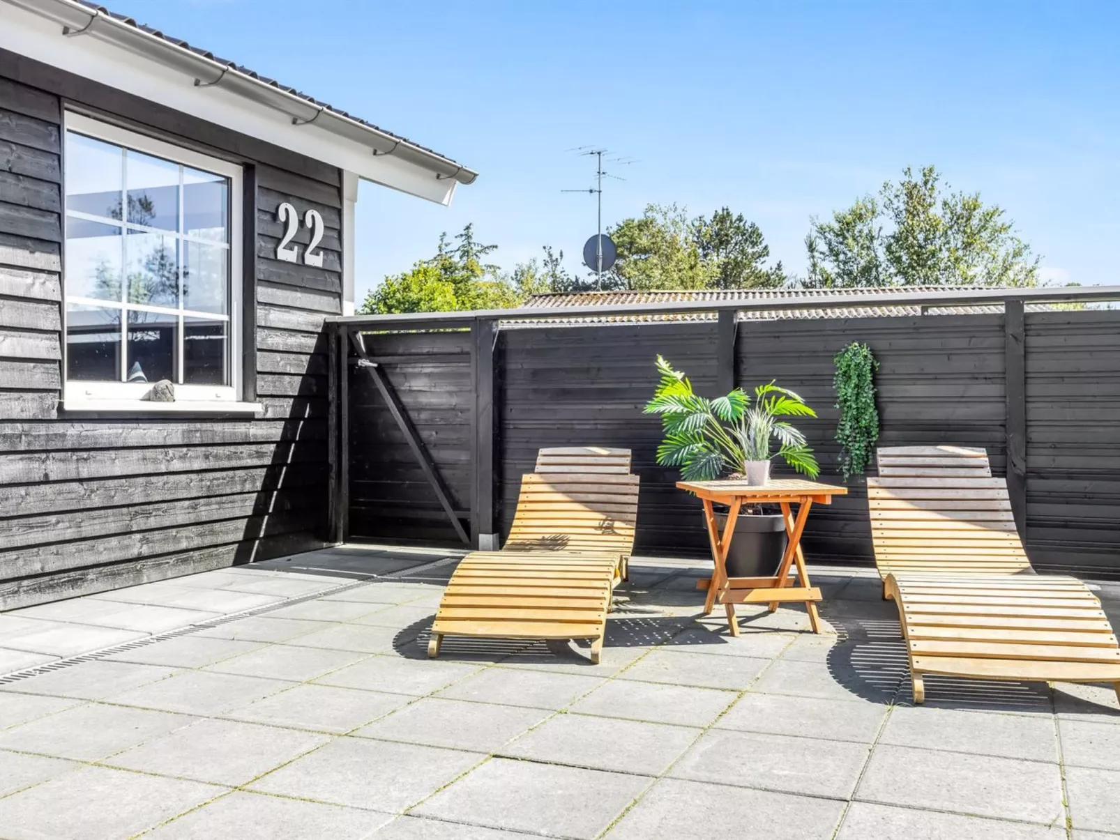 "Erna" - 400m from the sea-Dehors