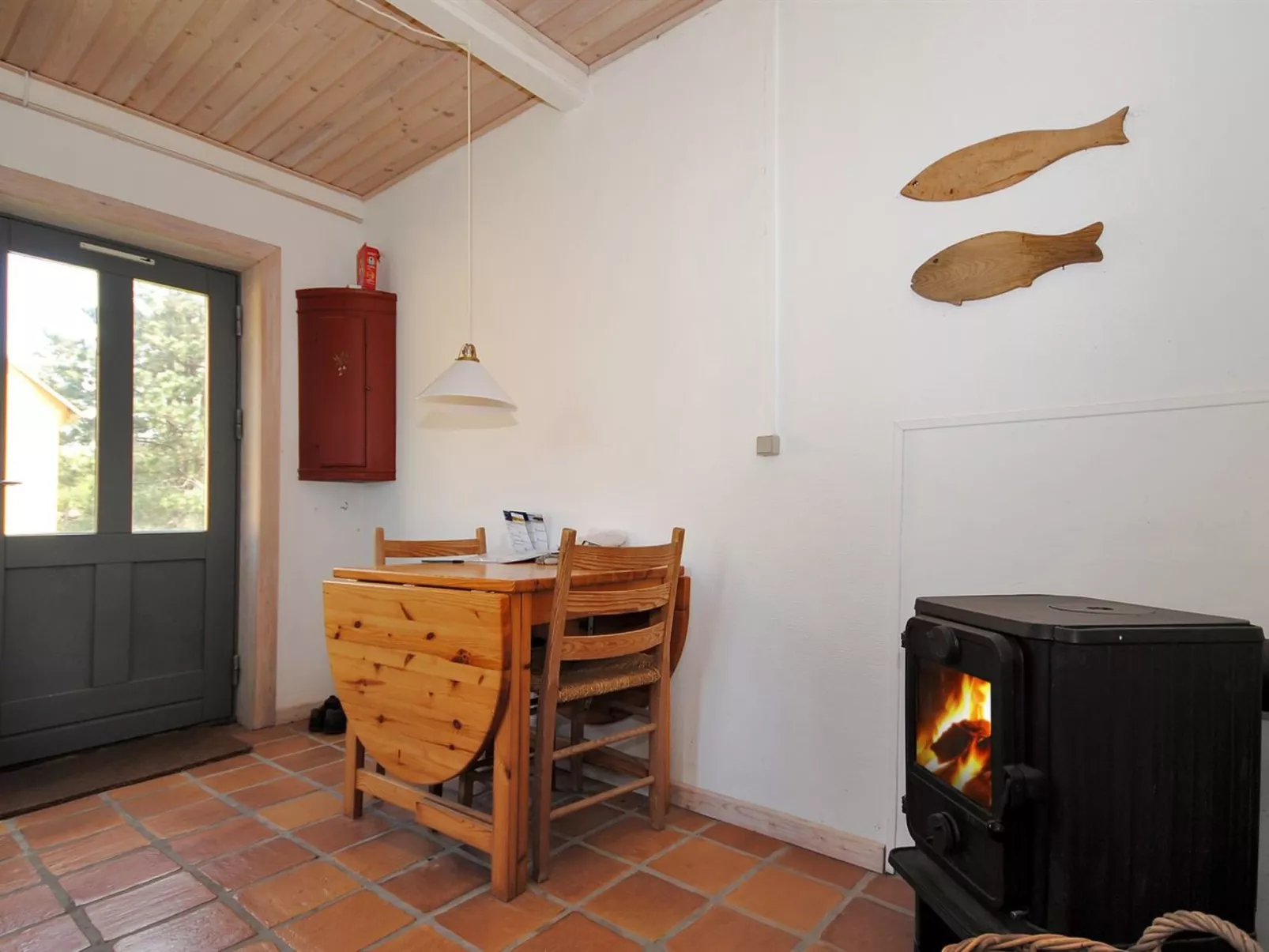 "Margrethe" - 1.1km from the sea-Drinnen