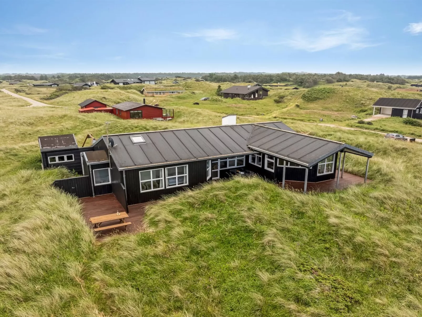 "Edwin" - 400m from the sea-Outside