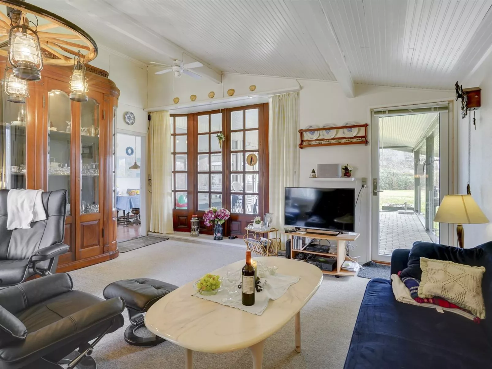 "Simon" - 225m from the sea-Drinnen