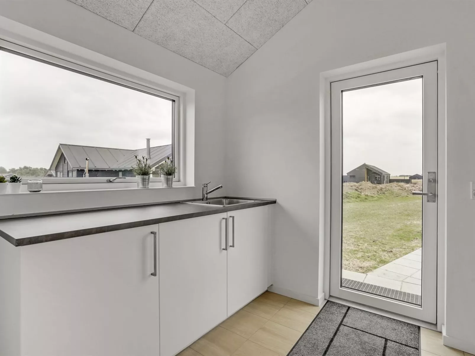 "Tatiane" - 1.5km from the sea-Dedans