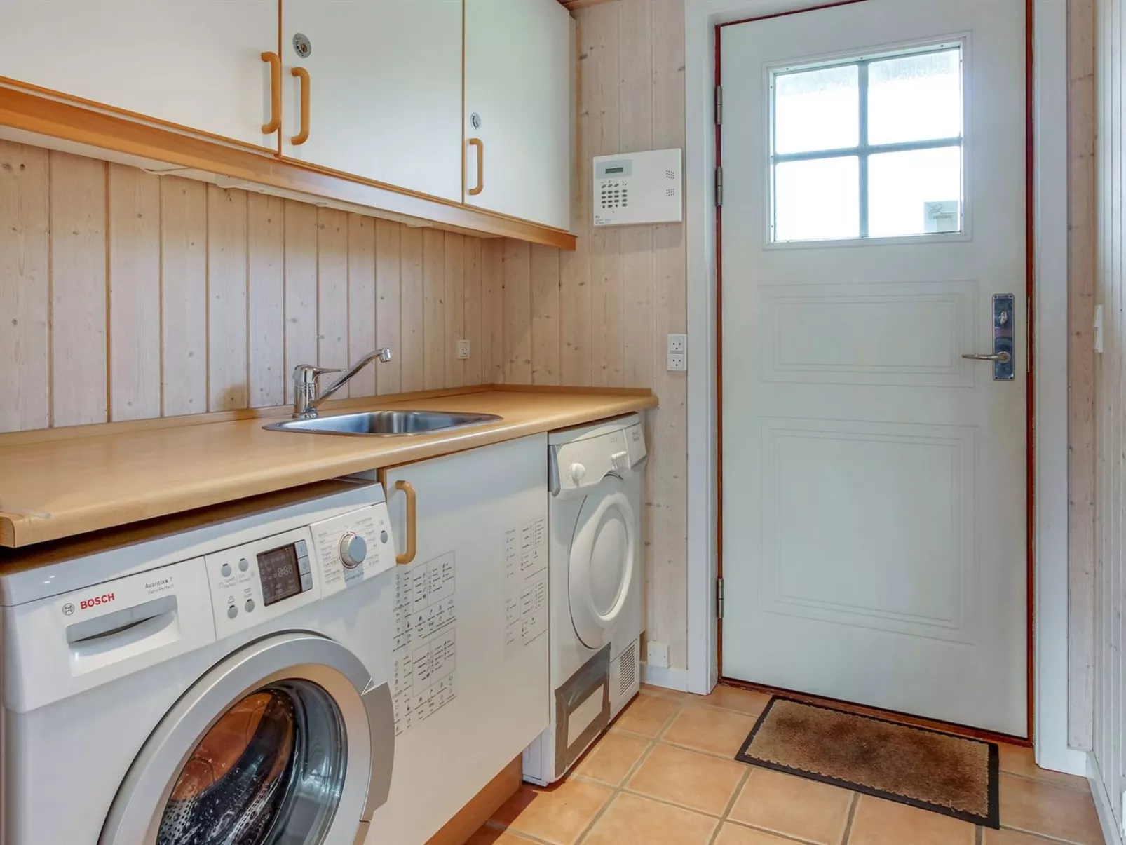 "Kajsa" - 50m from the sea-Inside