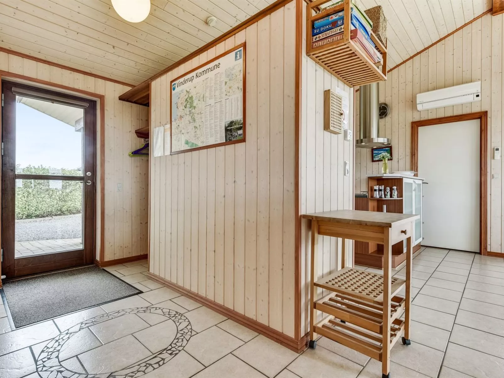 "Mervi" - 300m to the fjord-Dedans