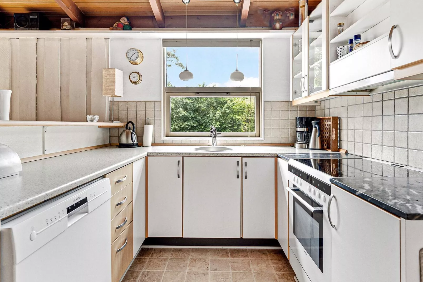 10 person holiday home in Hadsund-Indoor