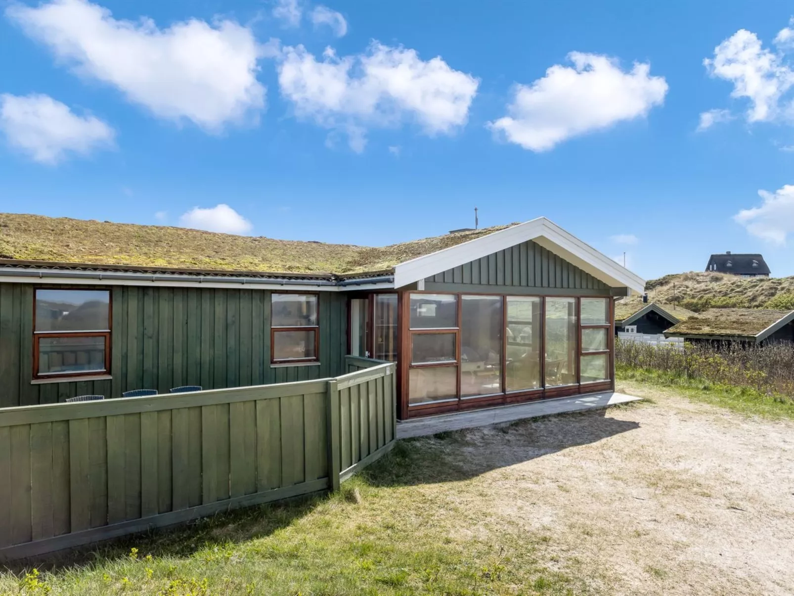 "Jobst" - 150m from the sea-Draußen