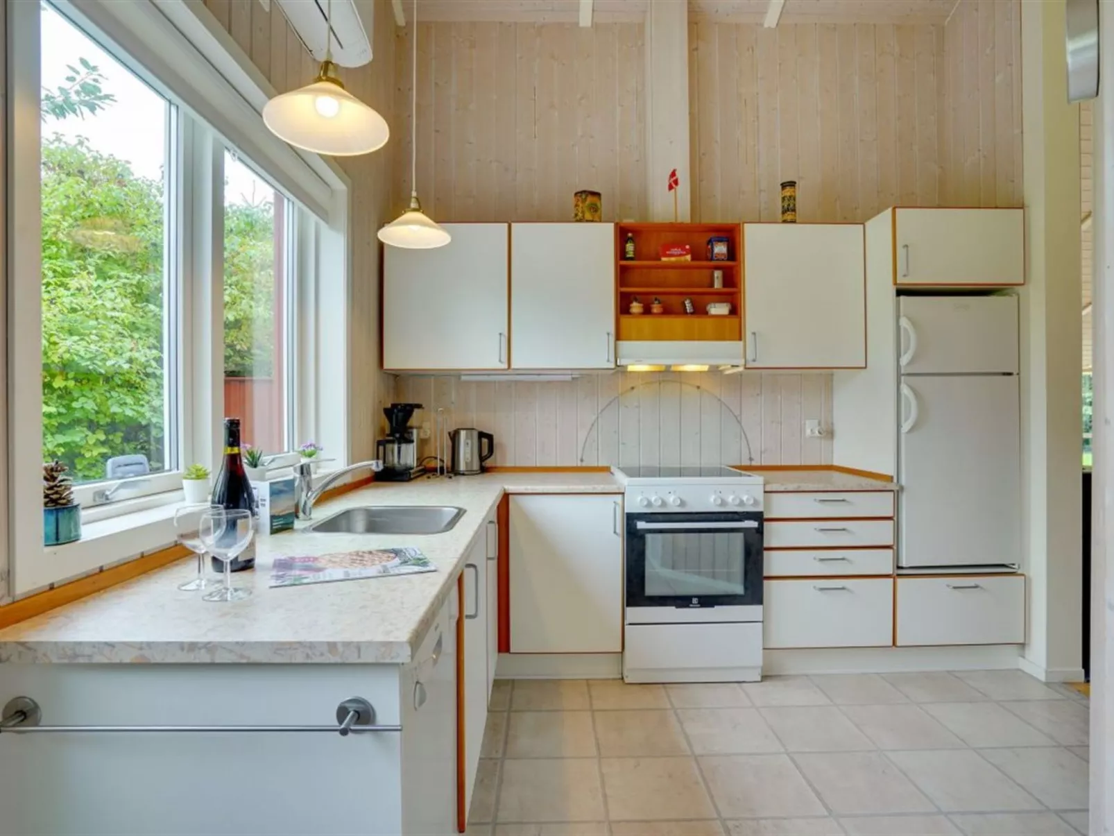 "Lyra" - 800m from the sea-Dedans