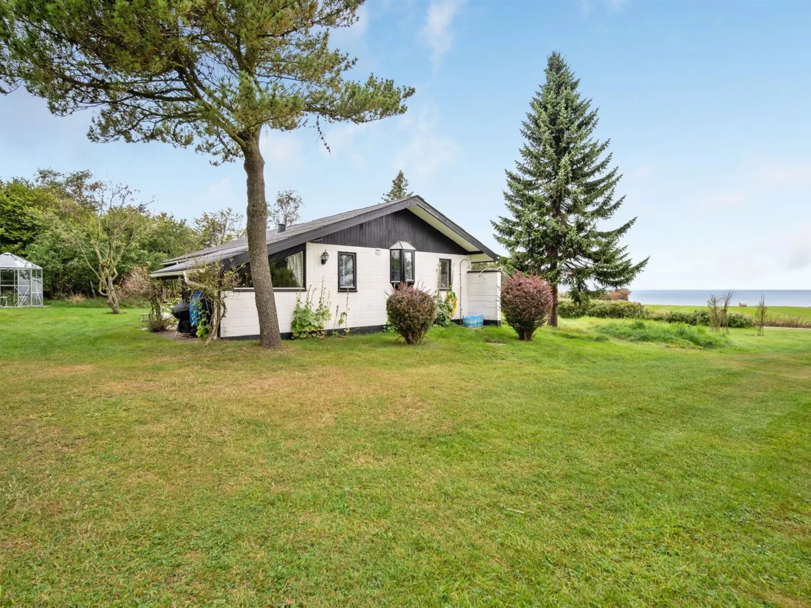 "Kaleva" - 200m to the fjord-Draußen