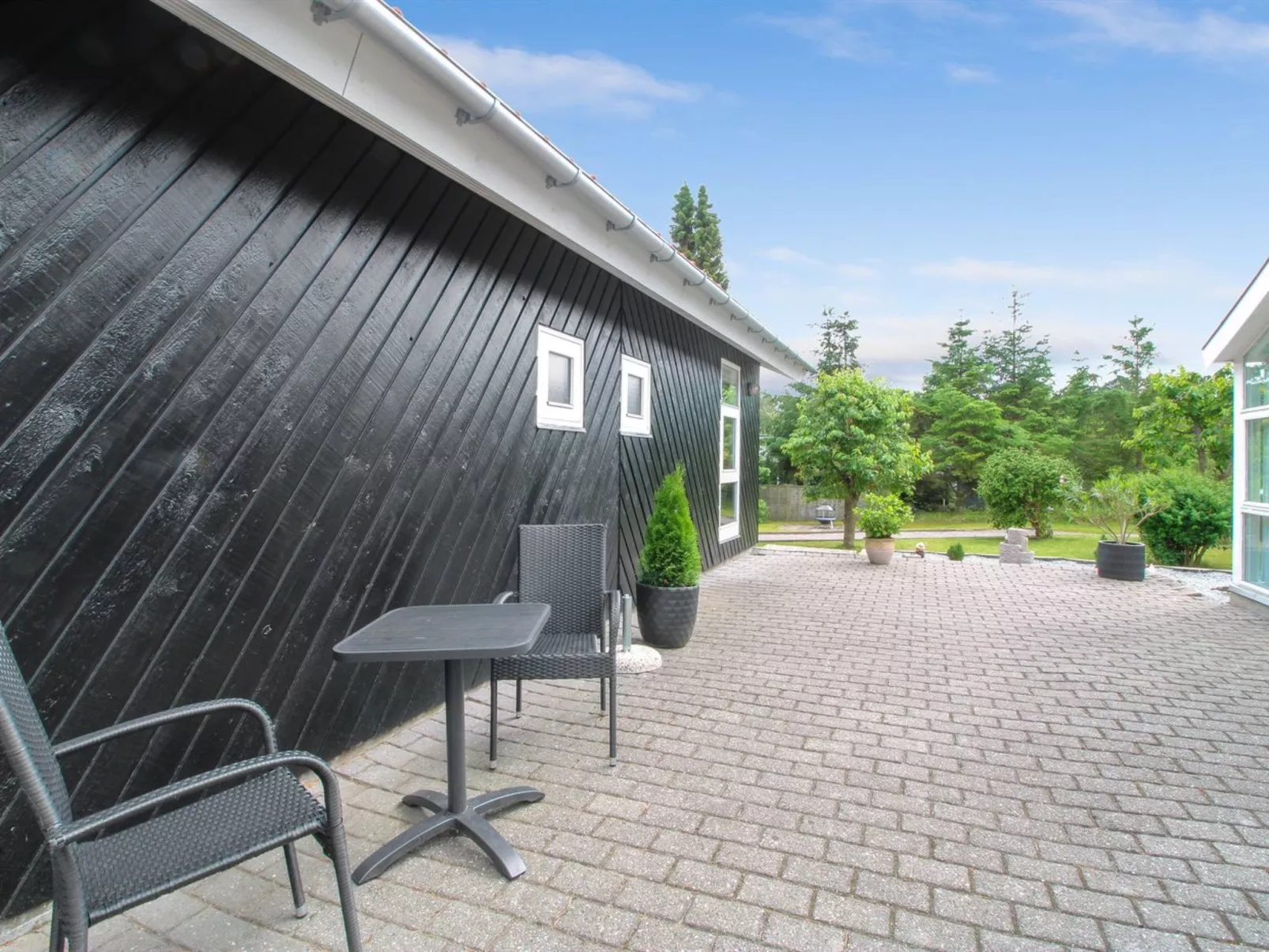 "Flora" - 150m from the sea-Dehors