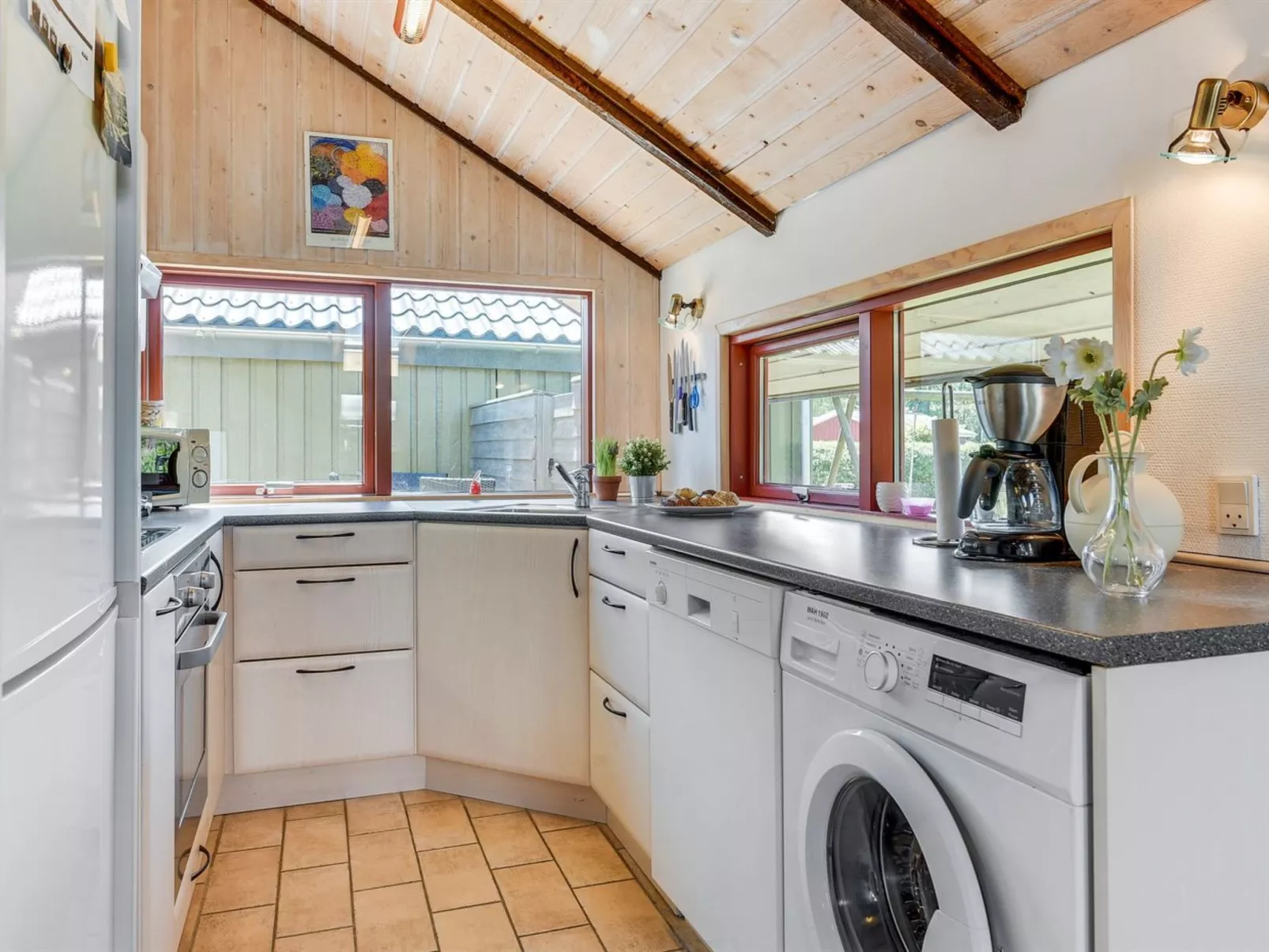 "Ofelia" - 500m to the fjord-Inside