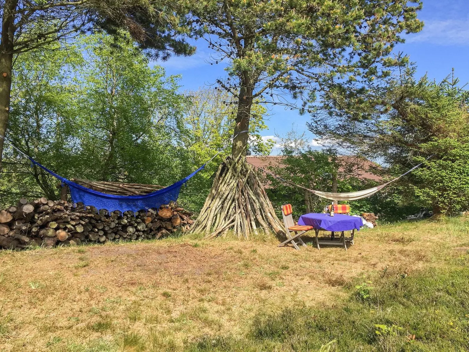 "Ilva" - 300m to the fjord-Outside