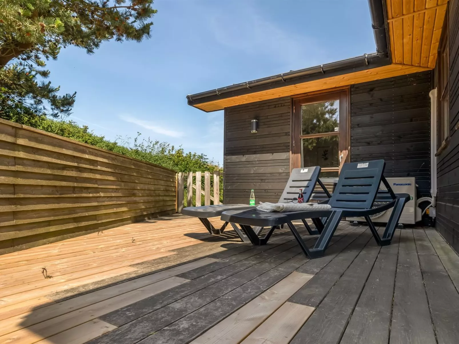 "Sila" - 800m from the sea-Dehors