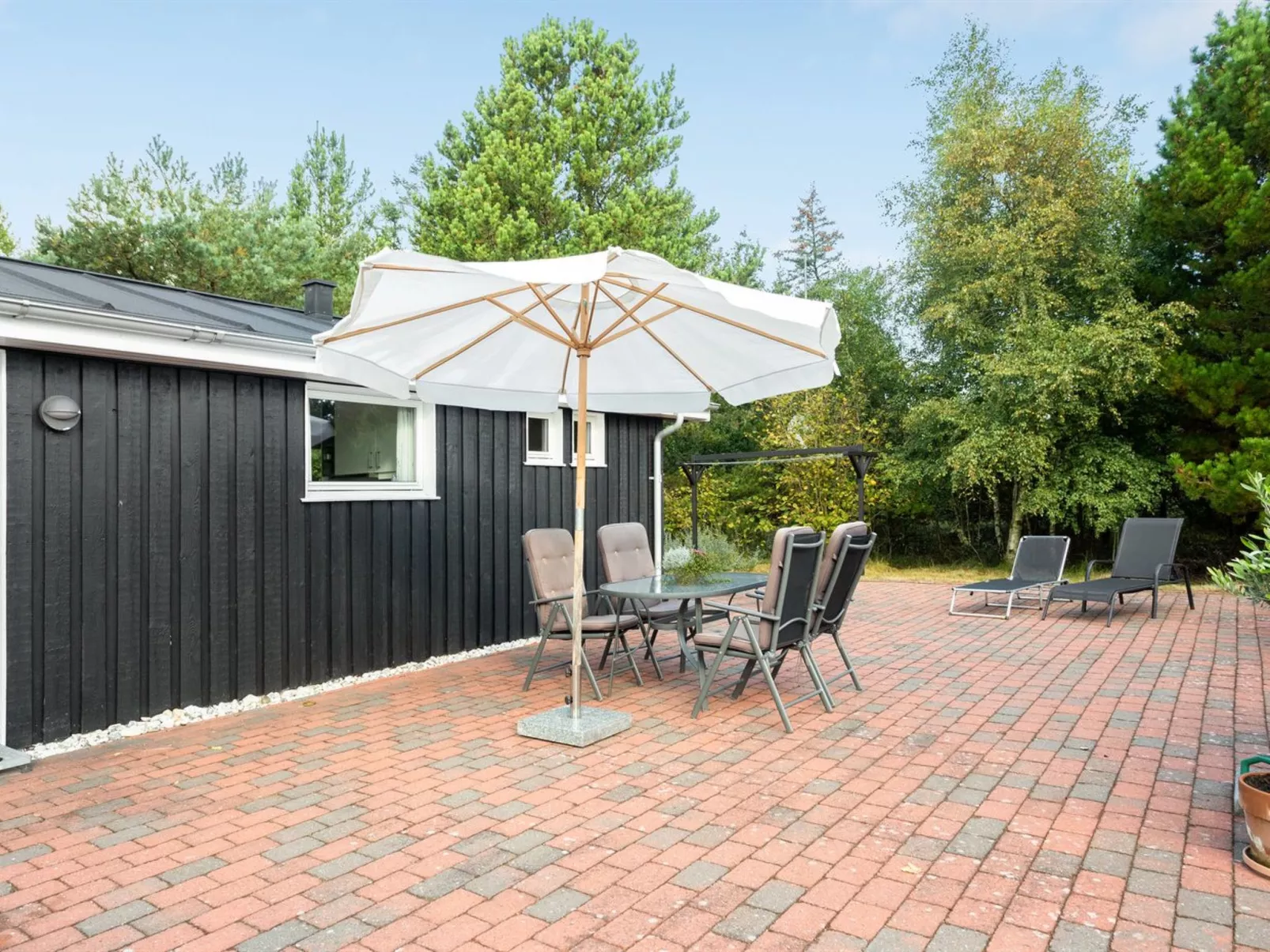 "Poul" - 100m from the sea-Draußen