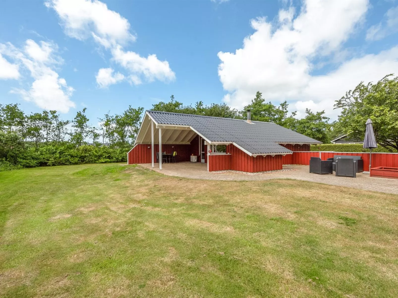 "Danna" - 850m to the fjord-Draußen