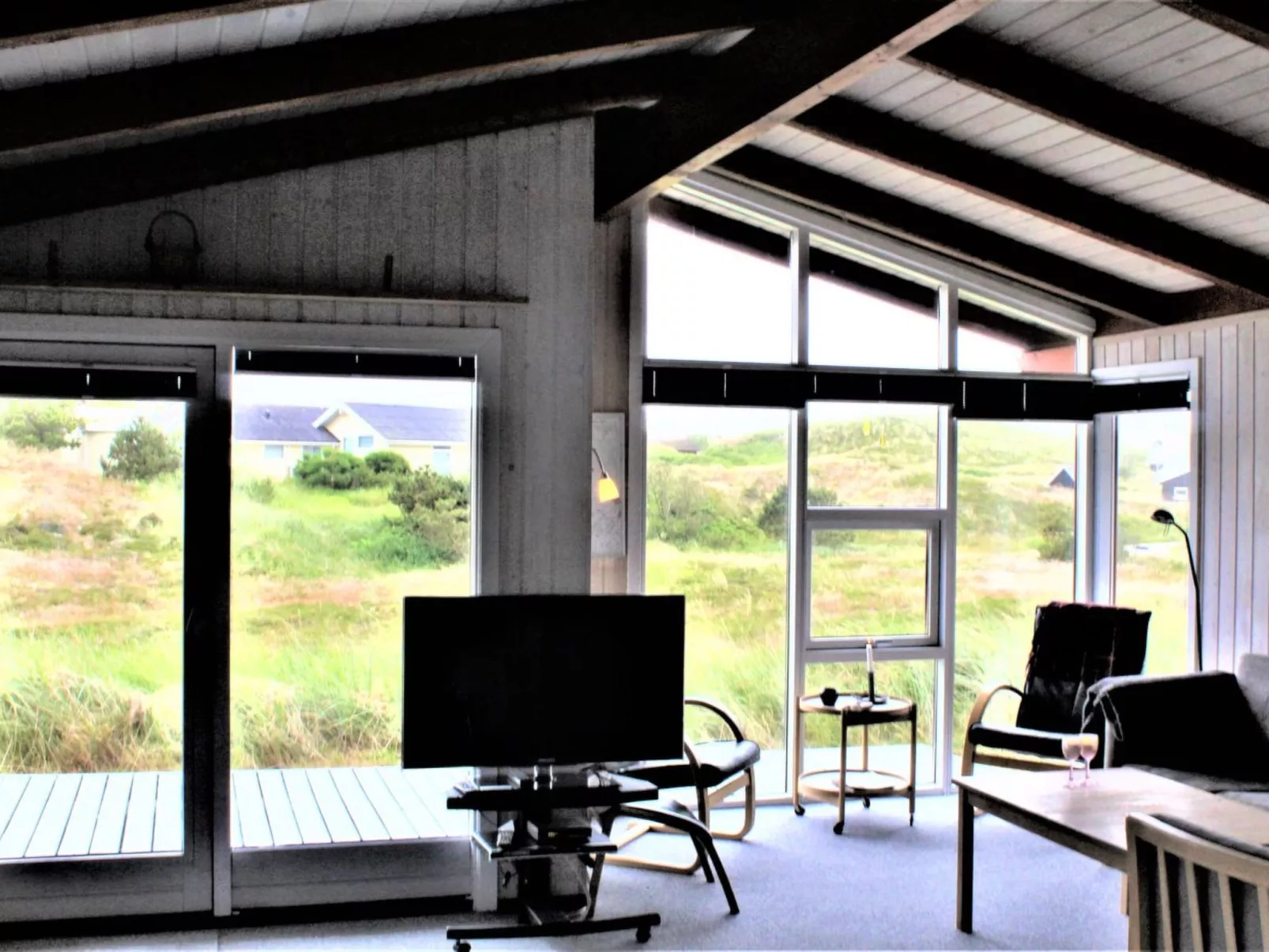 "Jorma" - 250m to the fjord-Inside