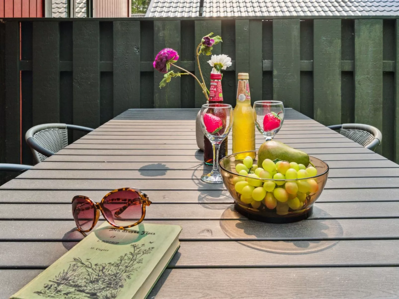 "Gunder" - 125m from the sea-Draußen