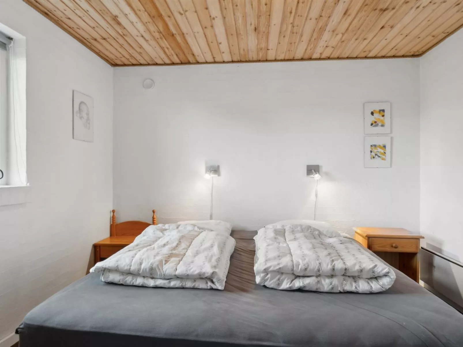 "Justine" - 600m from the sea-Inside