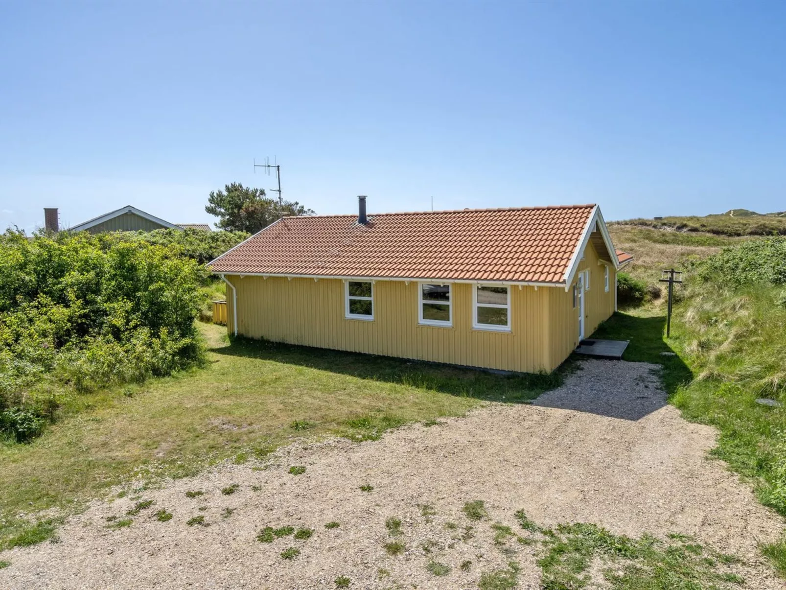 "Midja" - 800m from the sea-Outside