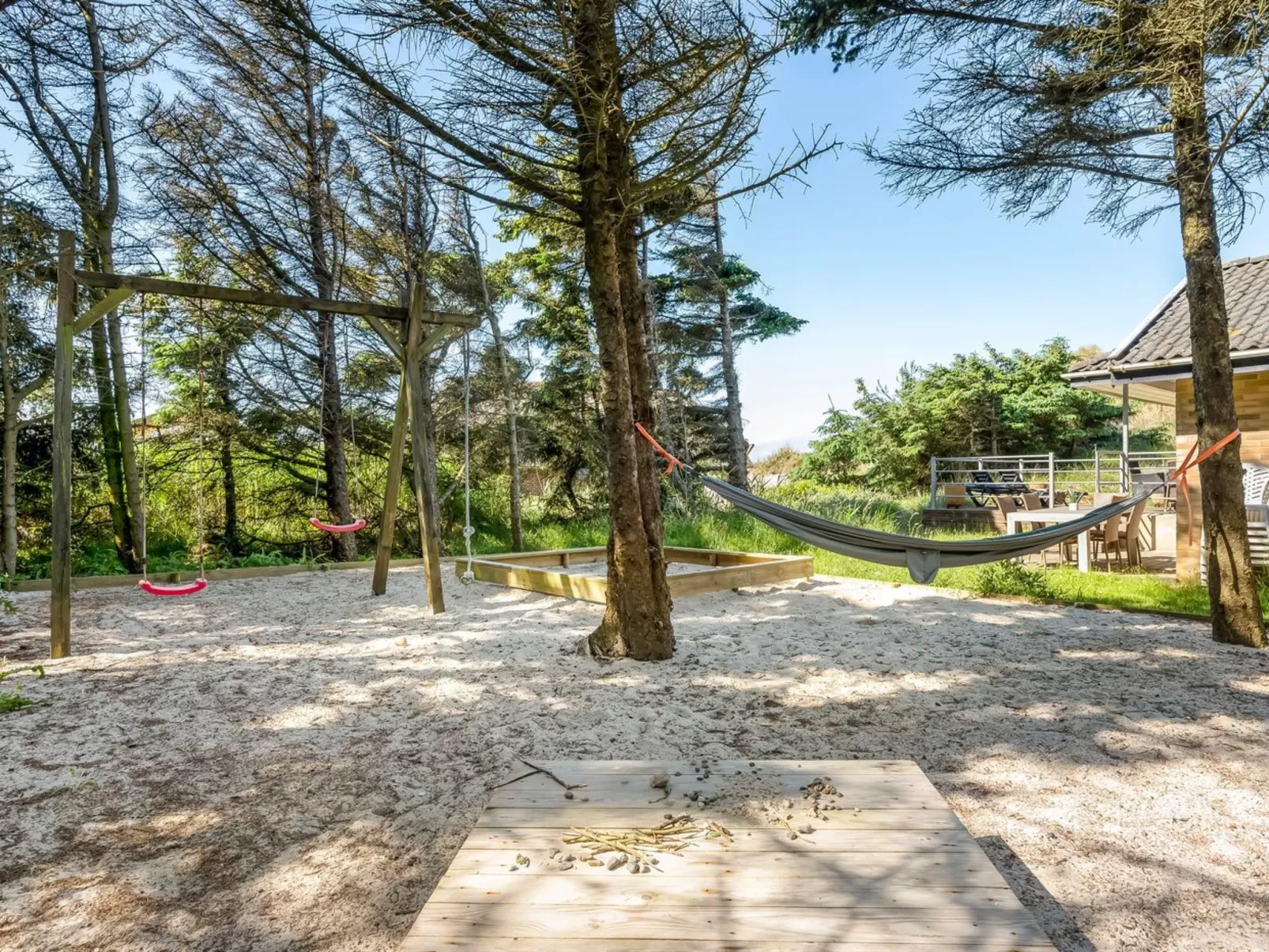 "Ewy" - 300m from the sea-Dehors