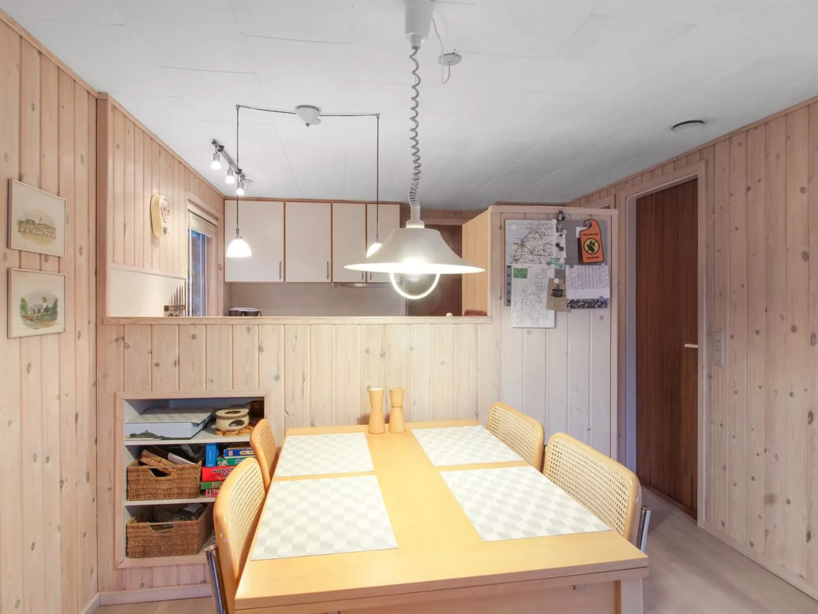 "Liisi" - 500m from the sea-Inside