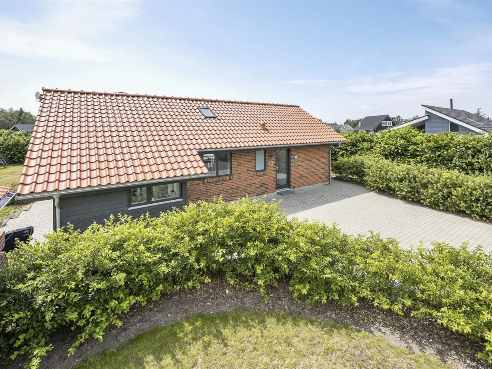 "Donka" - 300m to the fjord-Draußen