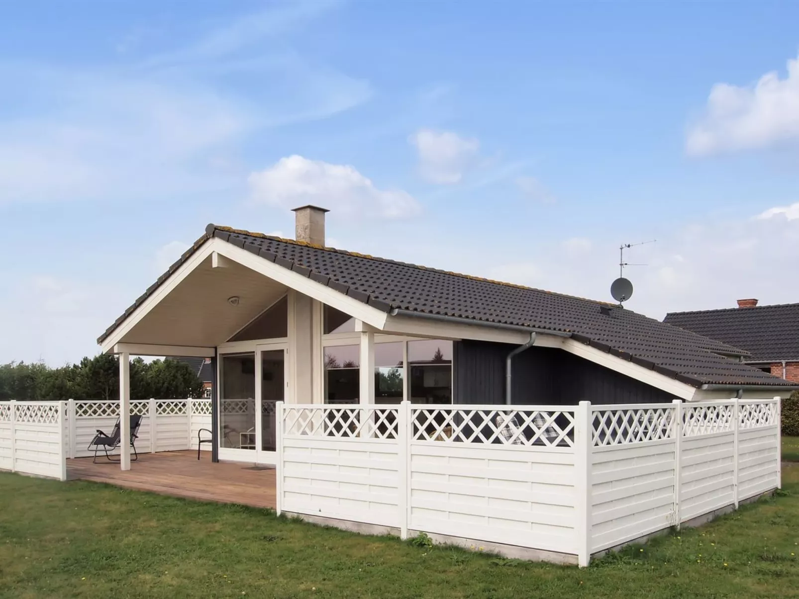 "Picabo" - 750m to the fjord-Outside