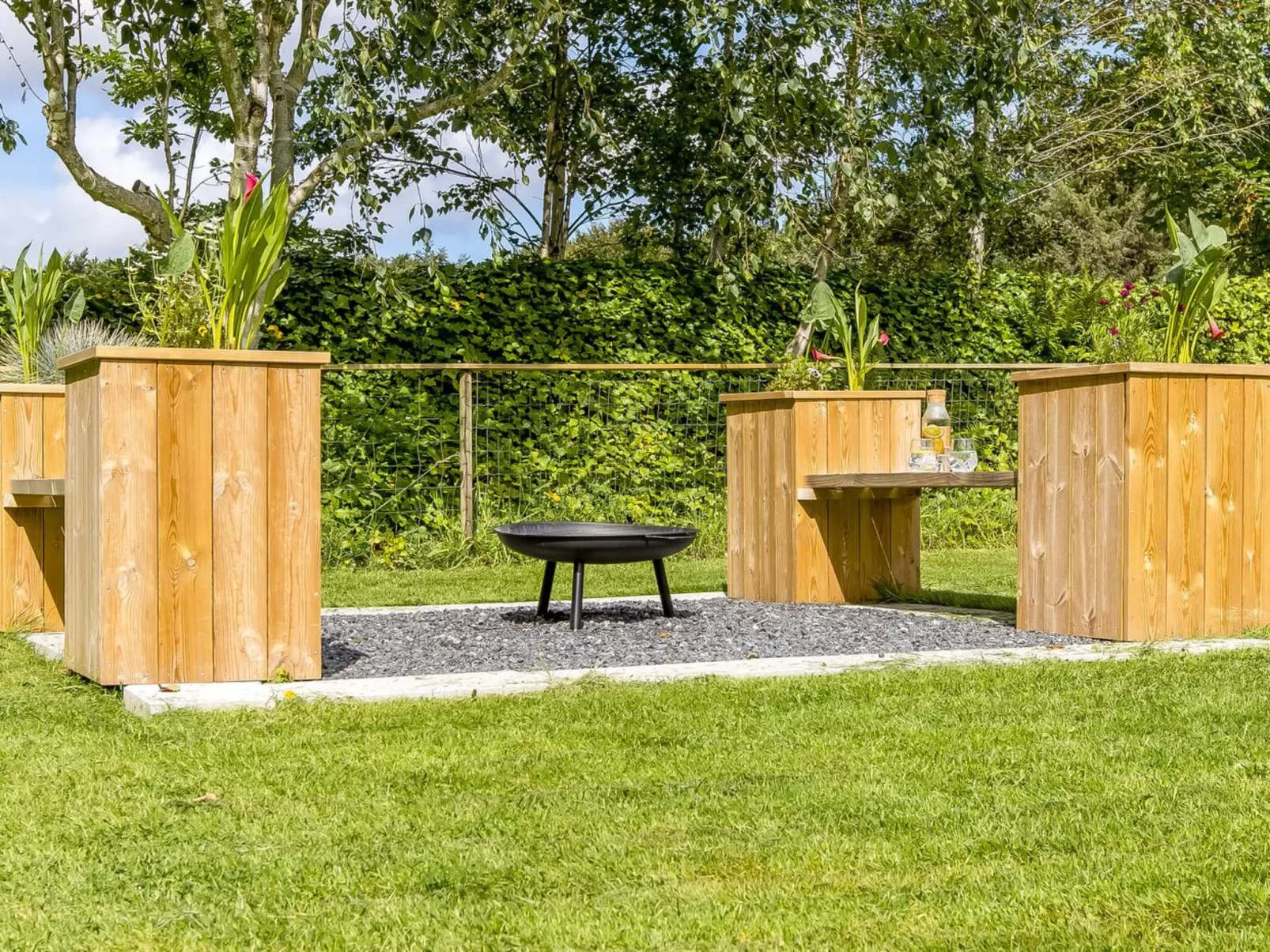 "Gretje" - 650m to the fjord-Outside