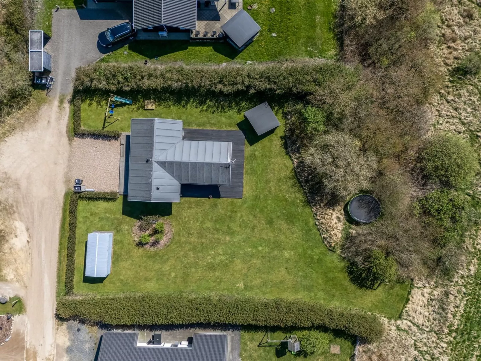 "Holm" - 700m to the fjord-Outside