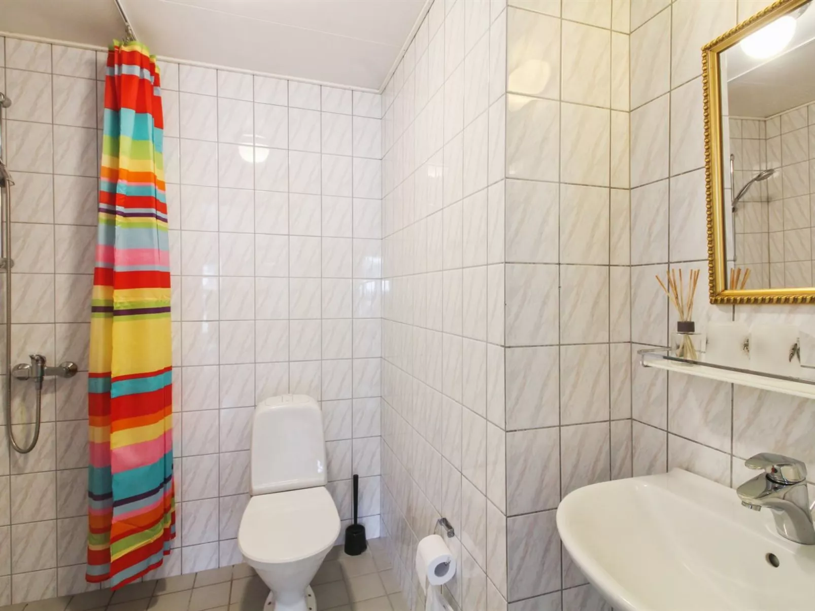 "Esja" - 22km from the sea-Dedans