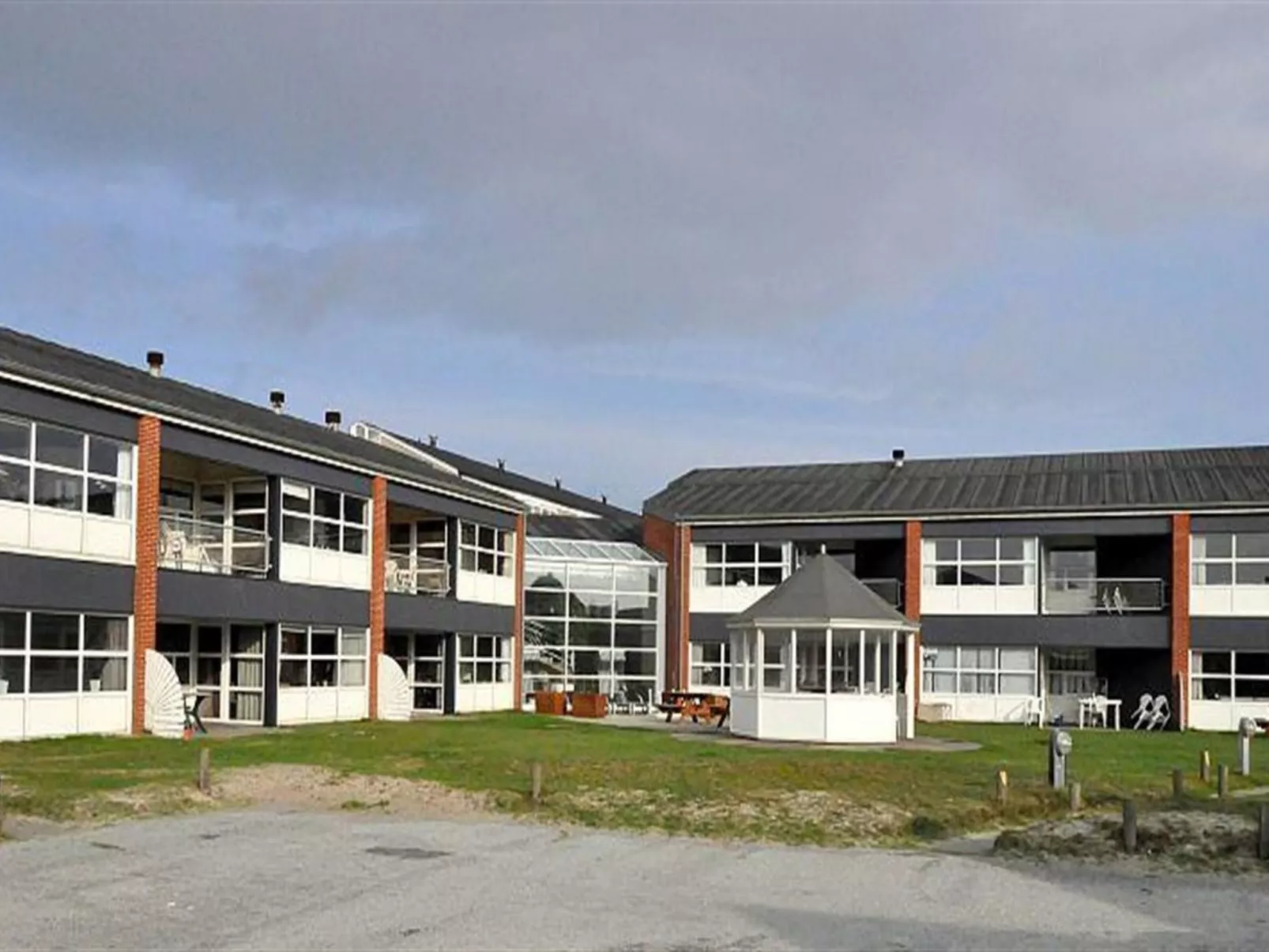 "Milly" - 100m from the sea-Dehors