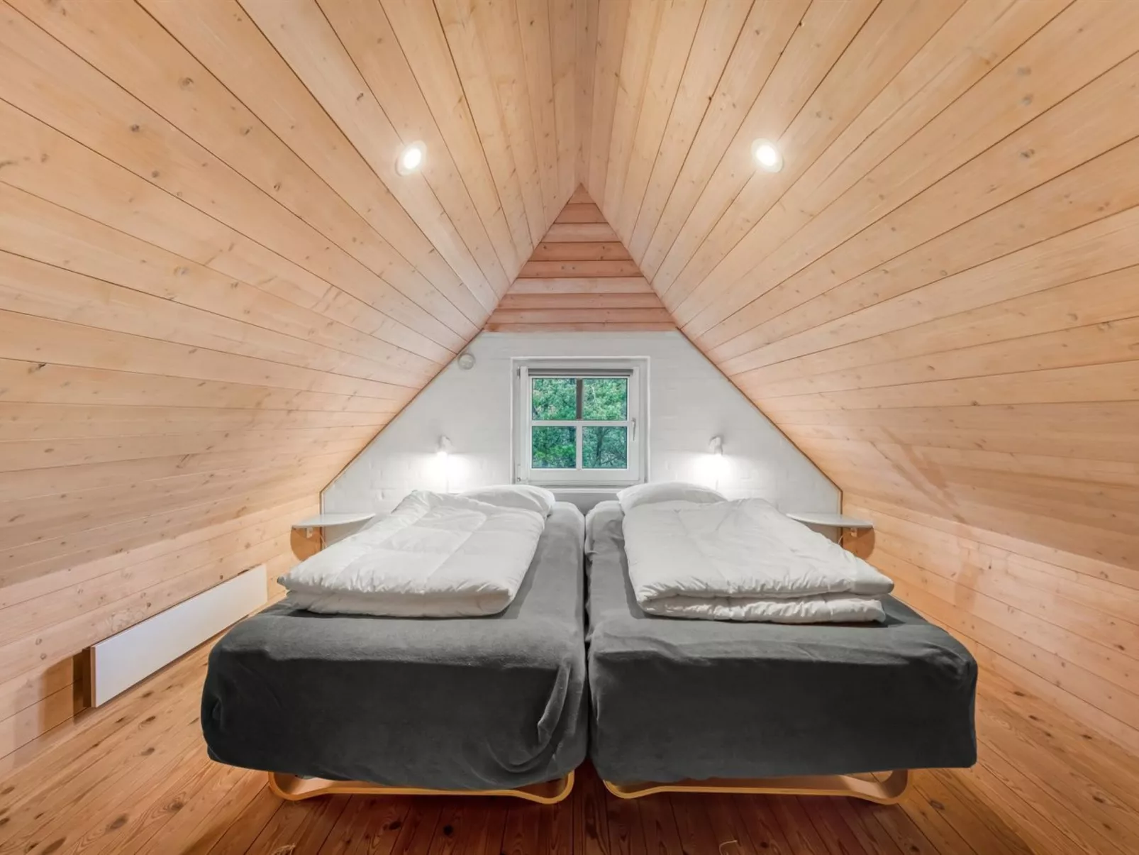 "Dorris" - 4.3km from the sea-Dedans