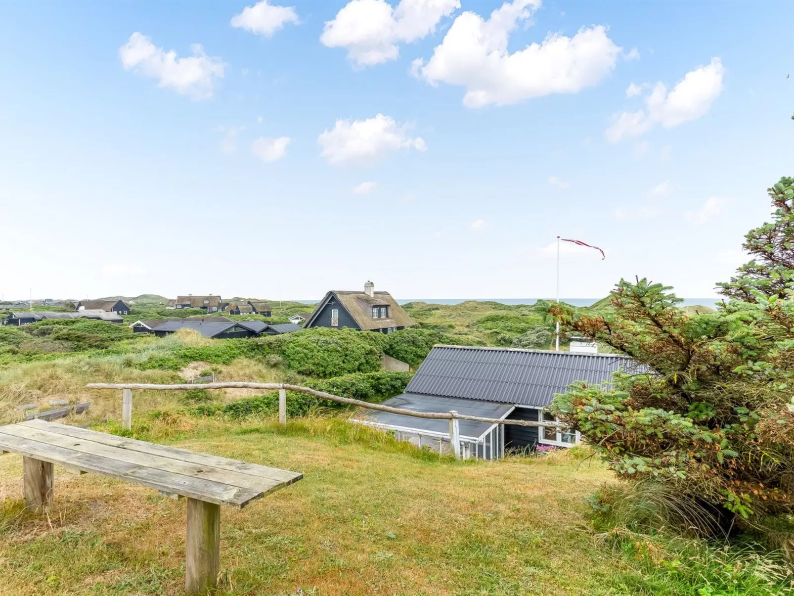 "Baldine" - 140m from the sea-Draußen