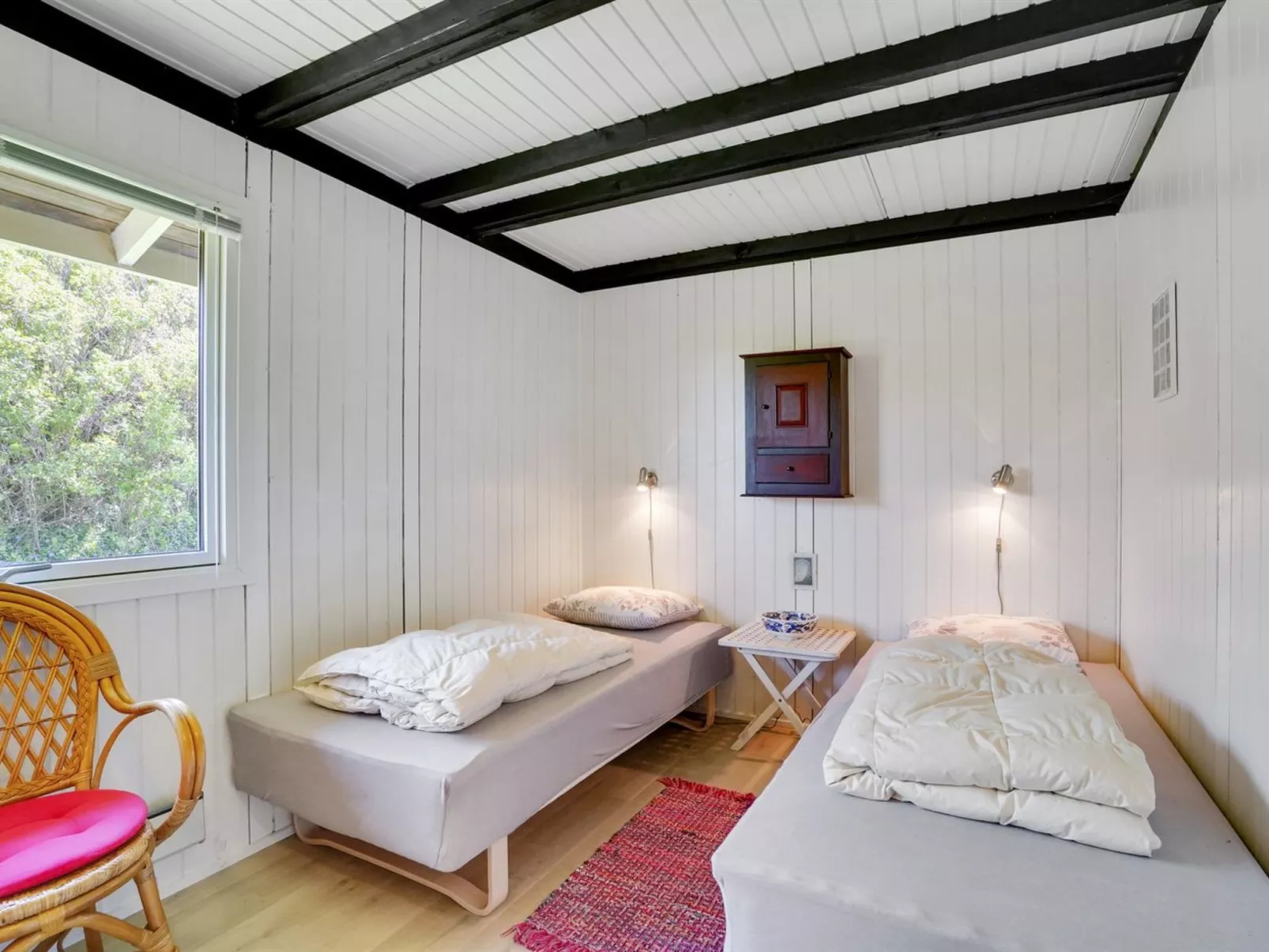 "Vasilij" - 300m to the fjord-Inside