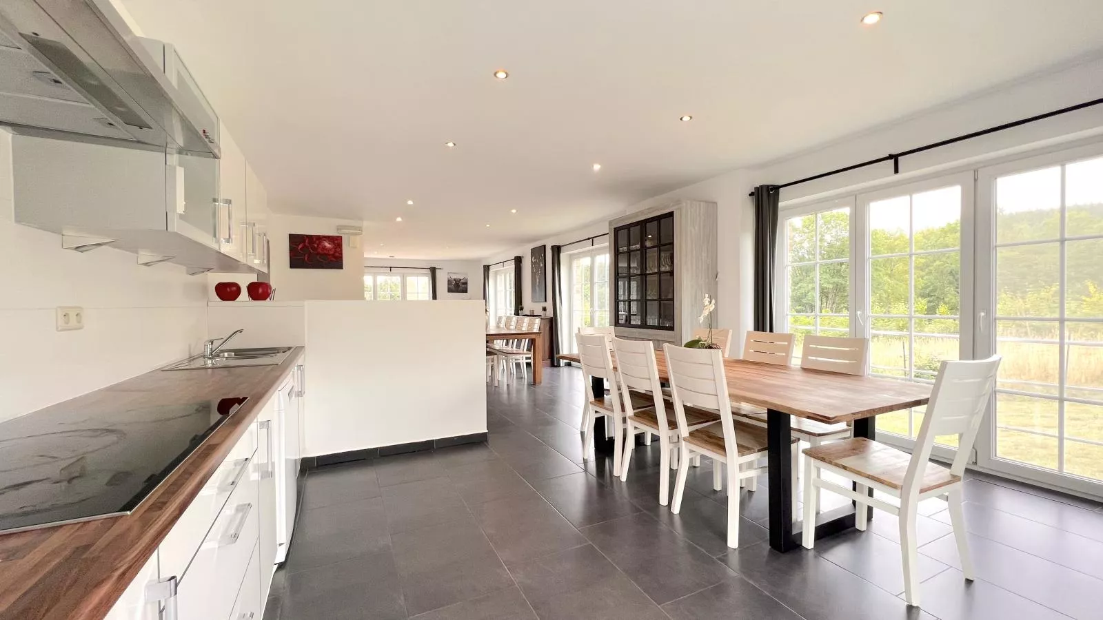 Sur les Thiers-Kitchen