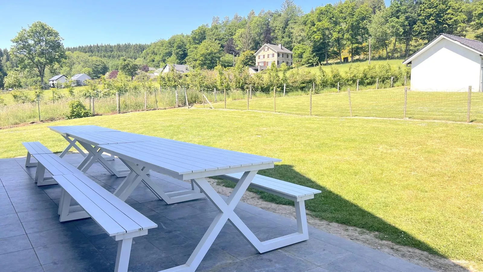 Sur les Thiers-Terrace balcony