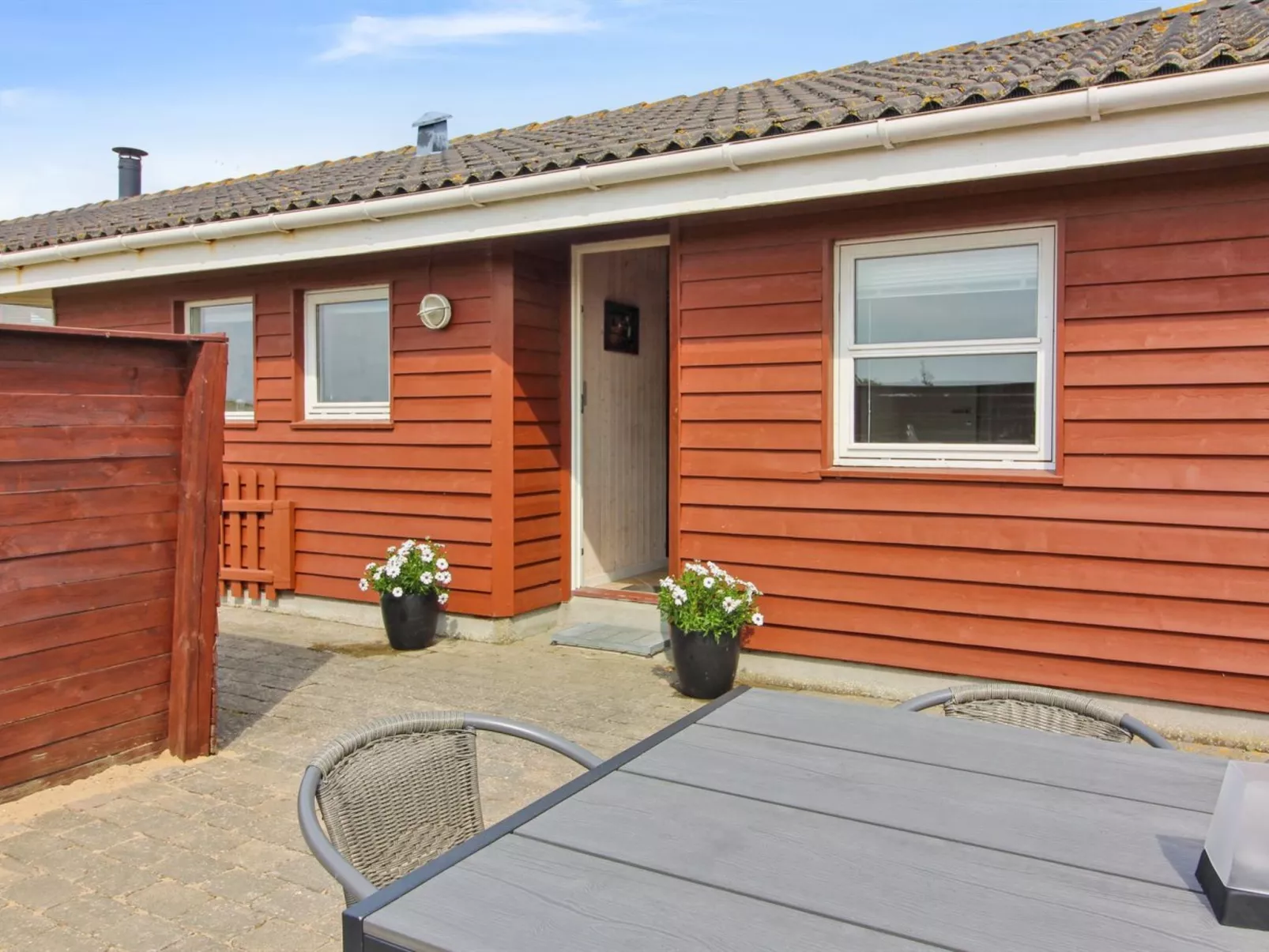 "Zuhra" - 250m from the sea-Outside