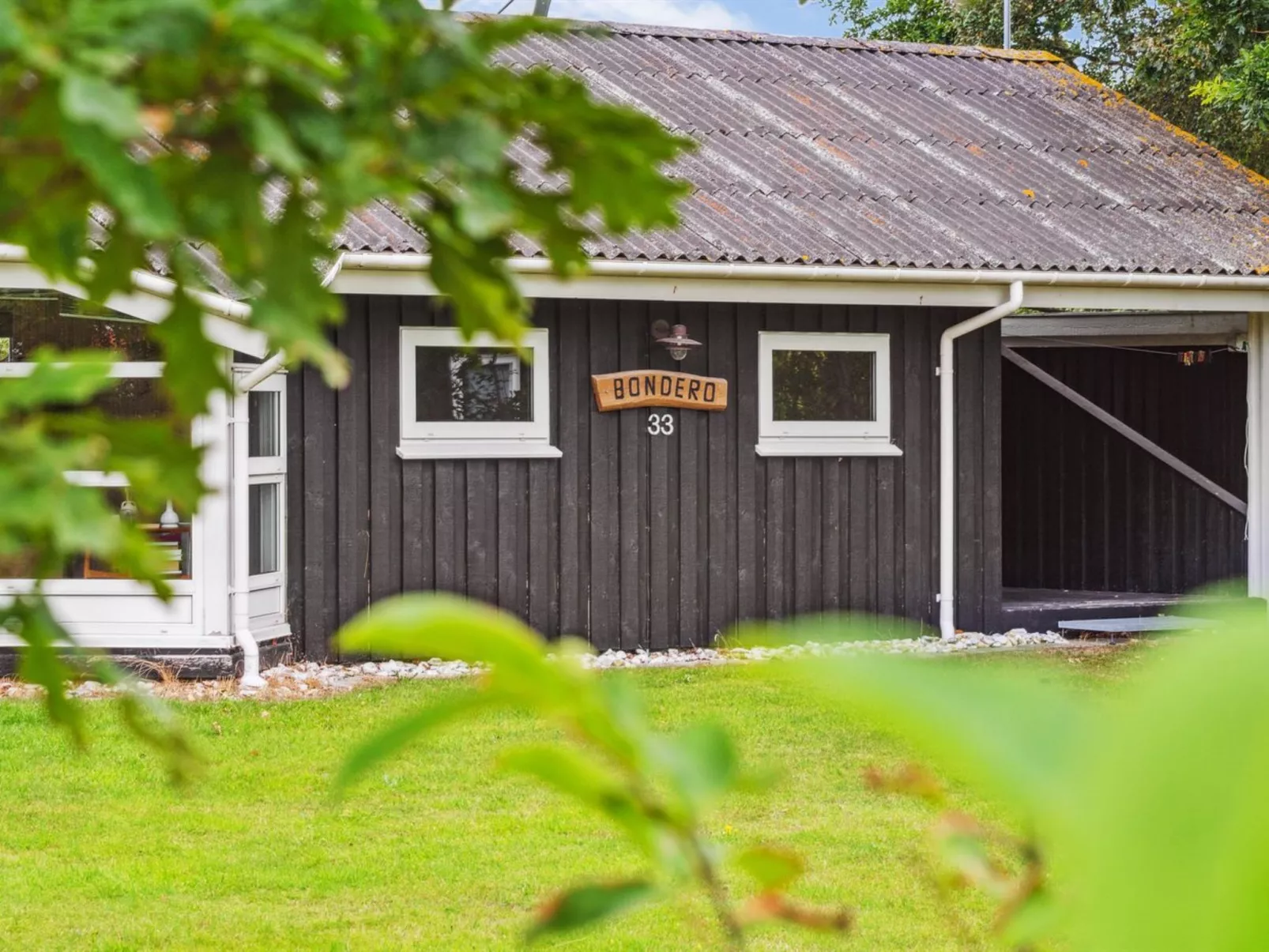 "Akseline" - 300m from the sea-Draußen