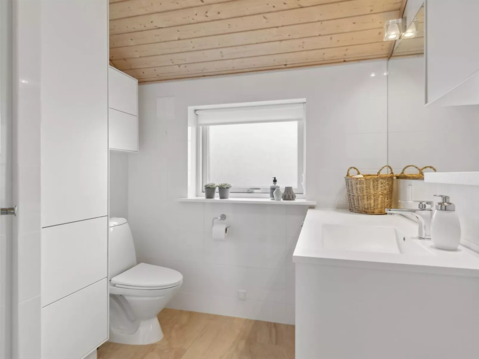 "Yvette" - 150m from the sea-Drinnen