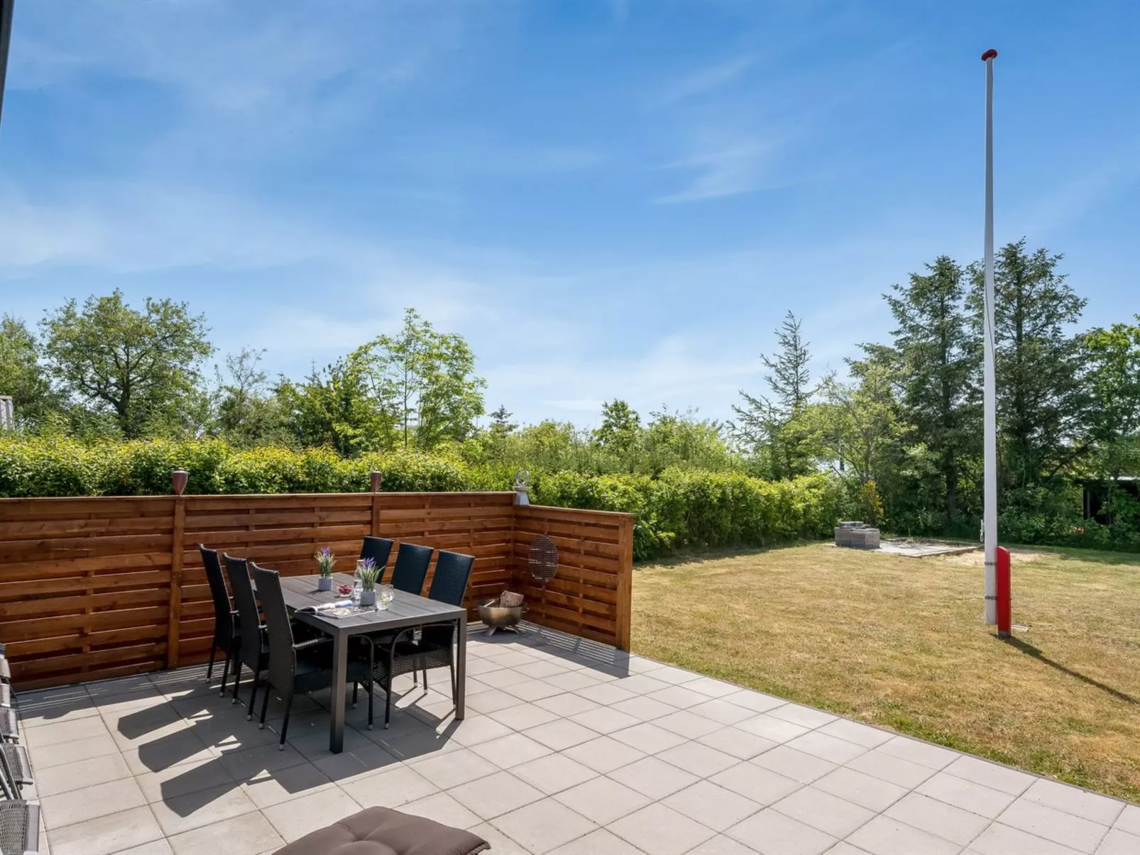 "Eira" - 350m to the fjord-Draußen