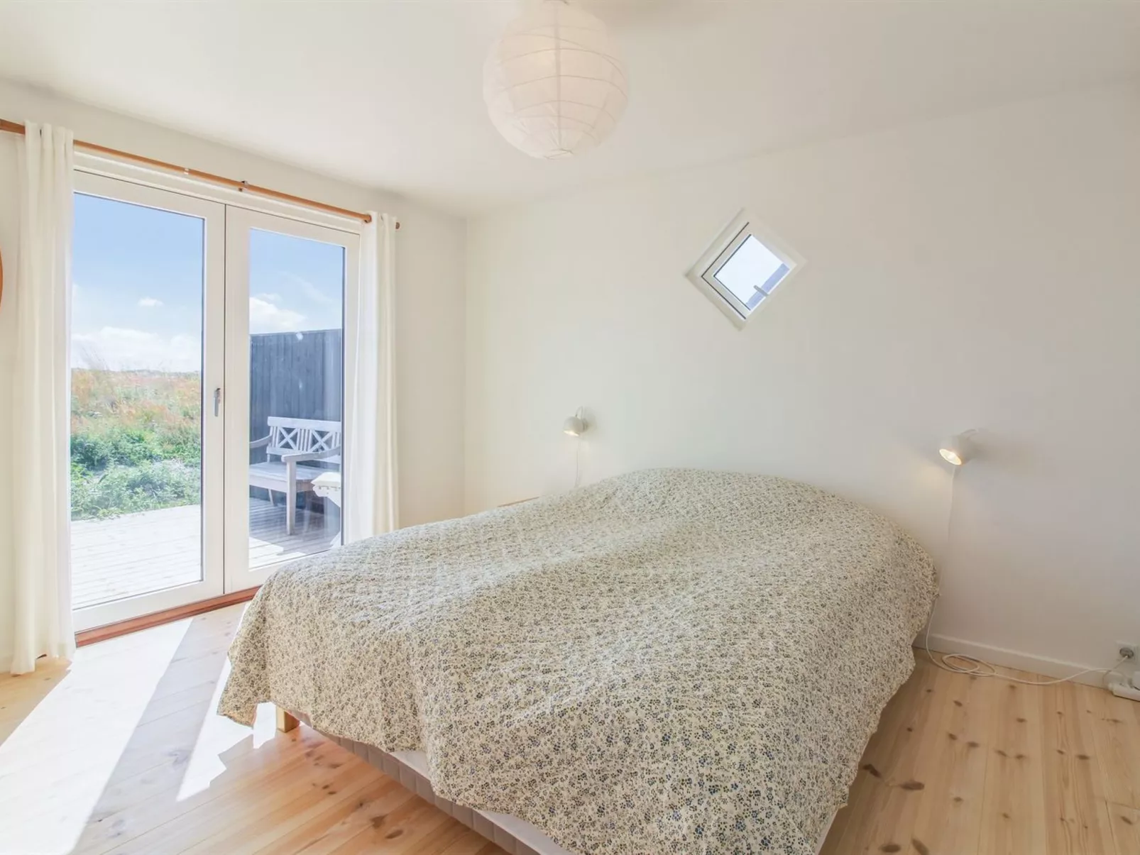 "Helga" - 800m from the sea-Dedans