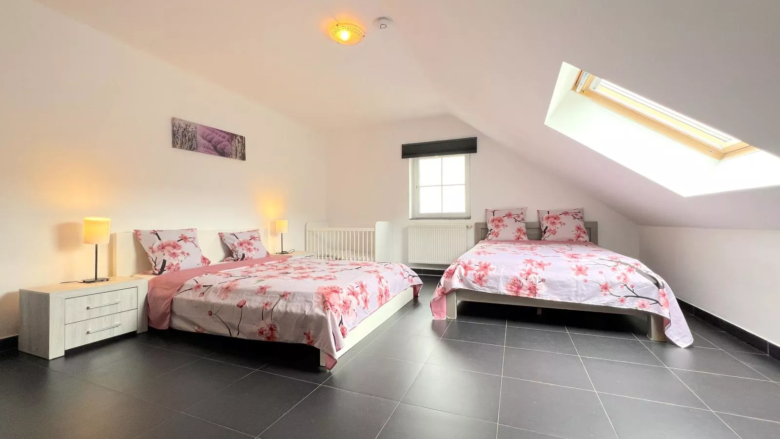 Sur les Thiers-Bedroom
